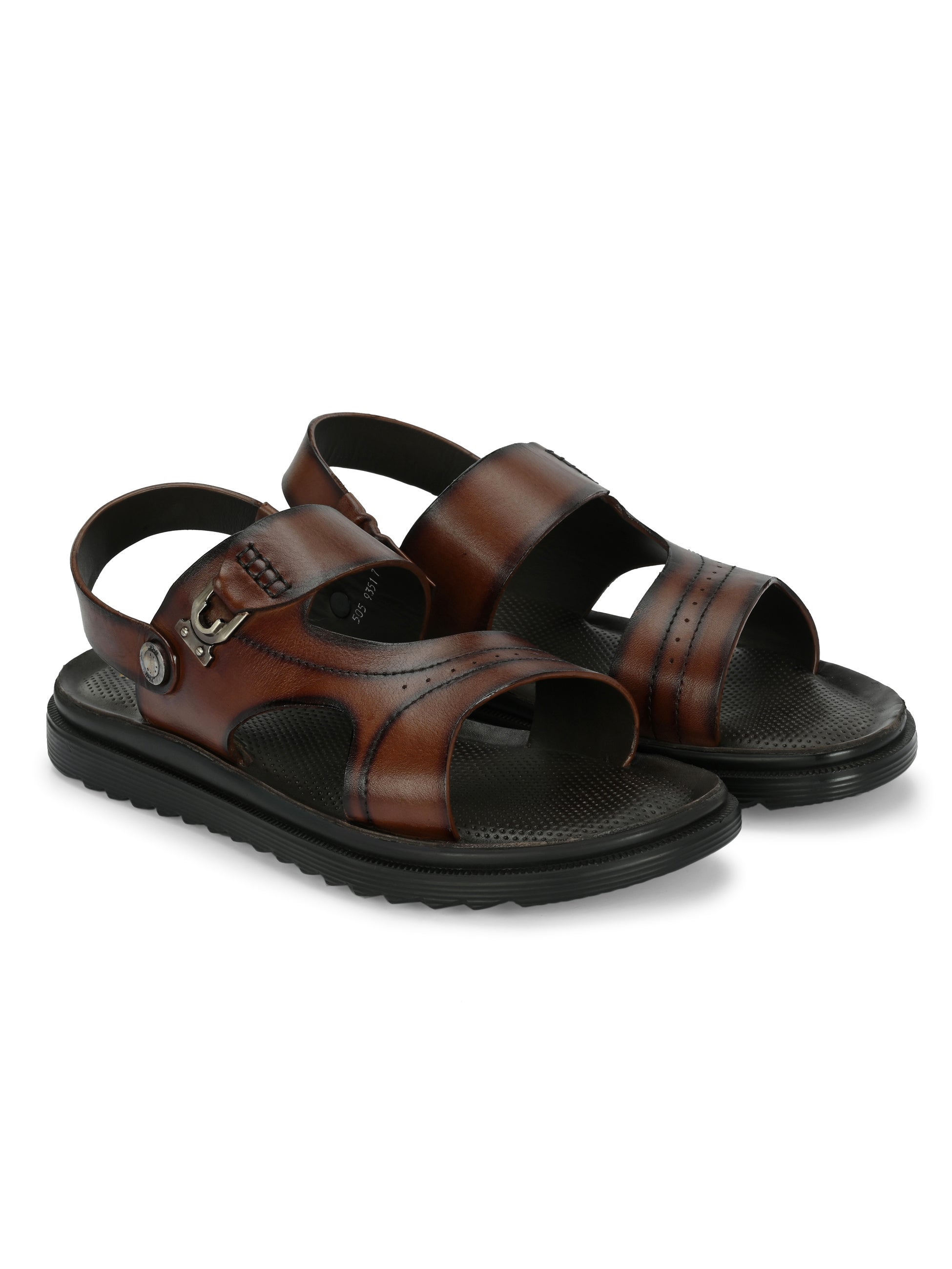 Buy British Walkers Brown Leather Sandal for Men Online at Khadims |  50531550541