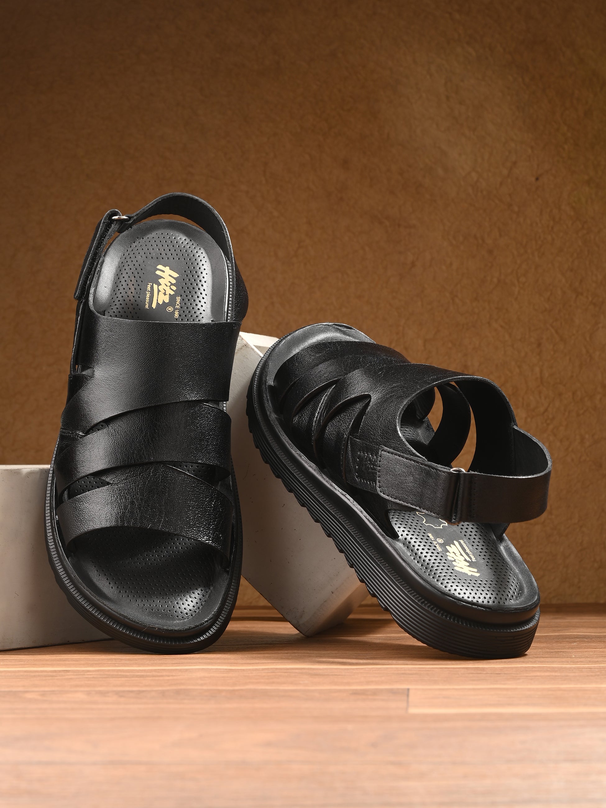 Se1084 H Oran Sandal / Size4-11 - geetor in 2023 | Hermes shoes, Hermes  style, Sandals