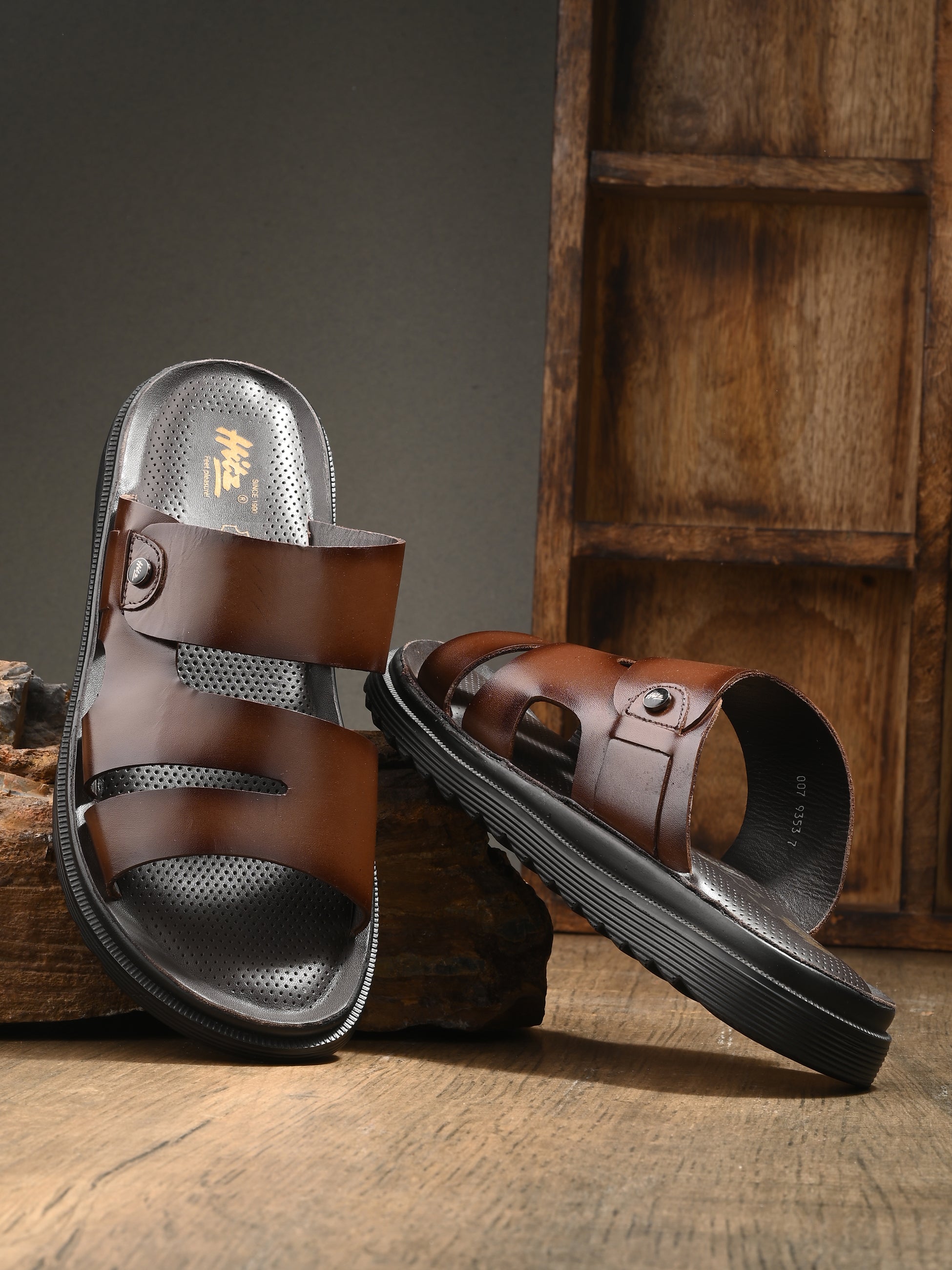 Amazon.com | Kolhapuri Sandal for Women's Multi Thread Work Soft Flat  Leather Indain Shoes Etnic Slipon Handmade Chappals | Flats