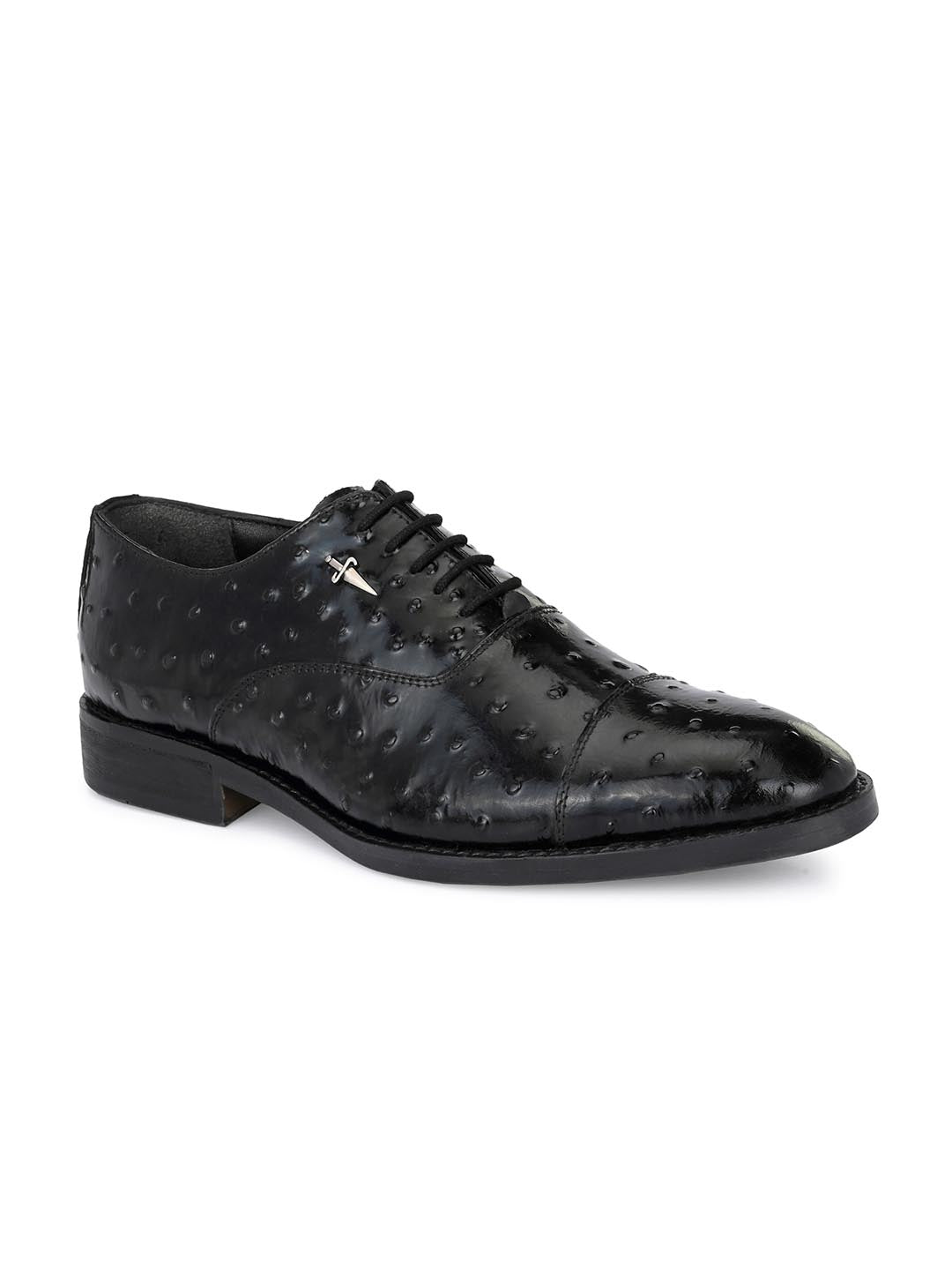 Leather Shoes - Upto 50% to 80% OFF on Leather Shoes Online